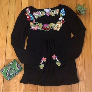 Long sleeved floral embroidered top